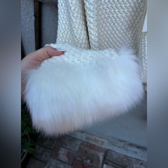 Show Me Your MuMu Zermatt Zip Up White Pebble Knit with Faux Fur New with Tags! - Picture 12 of 12